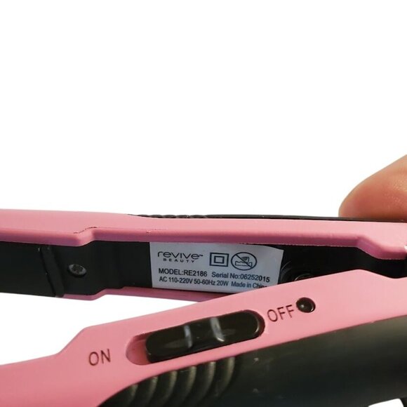 Revive Beauty Pink Hair Straightener 110-220V 50-60Hz 20W Lightweight Portable - Picture 2 of 2